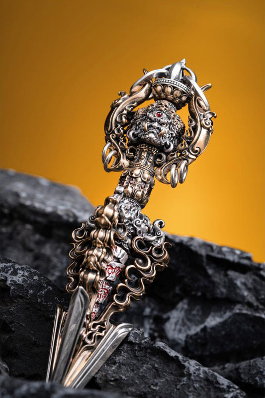 Vajra Dagger Sculpture: Chinese Cultural Artifact
